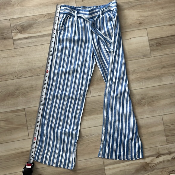 Super Fun Blue and White Stripe Beach Pqnts with Elastic Waist and Tie - Picture 4 of 6
